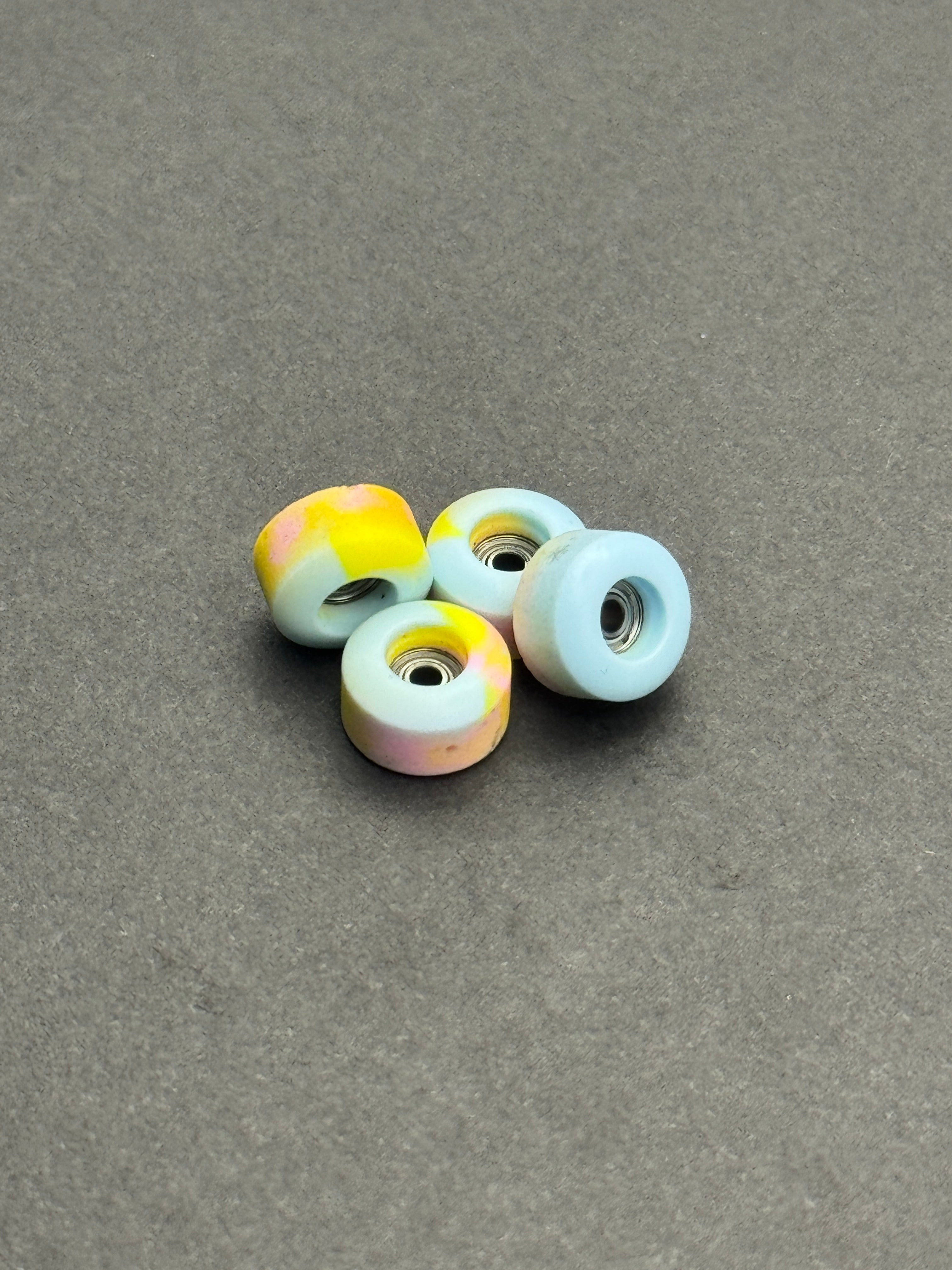 Abstract (A-Stock) Nu-Street Easter Swirl - Mild