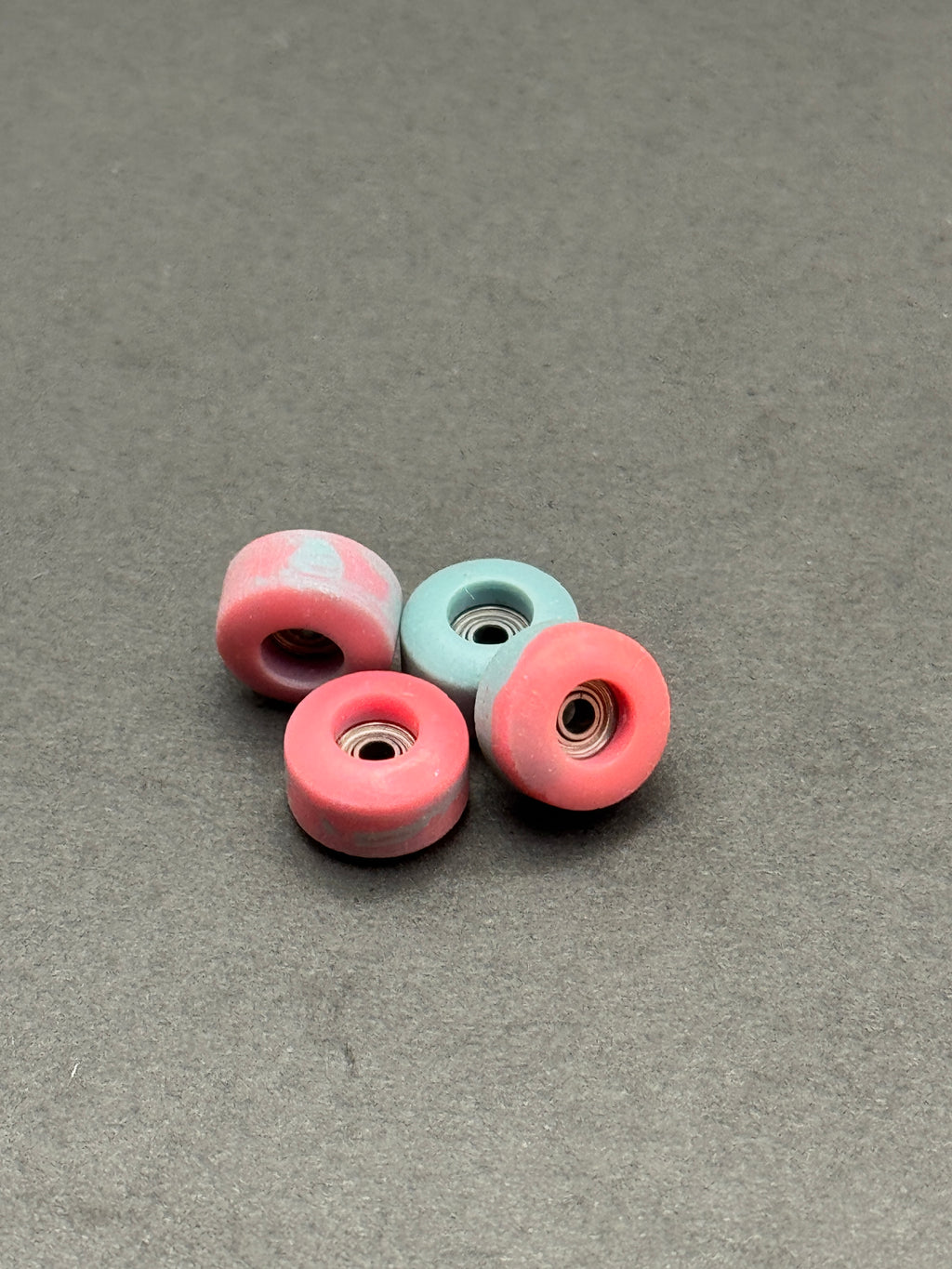 Lab Wheels Legacy-R Aqua Berries - Mild