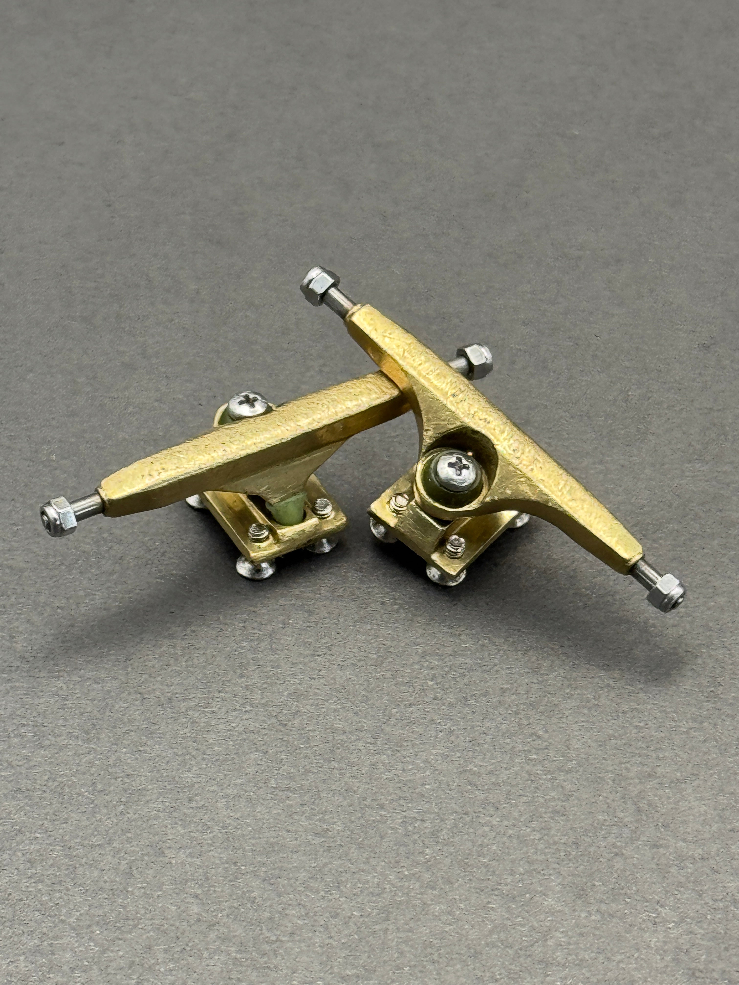 Kraken 36mm Gold - Skated