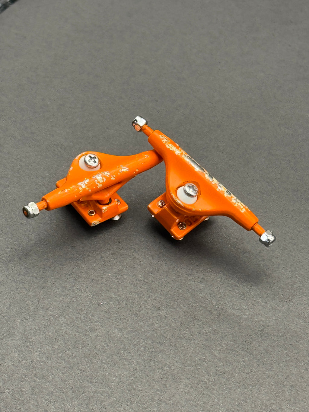 Obsius 34mm Orange - Worn