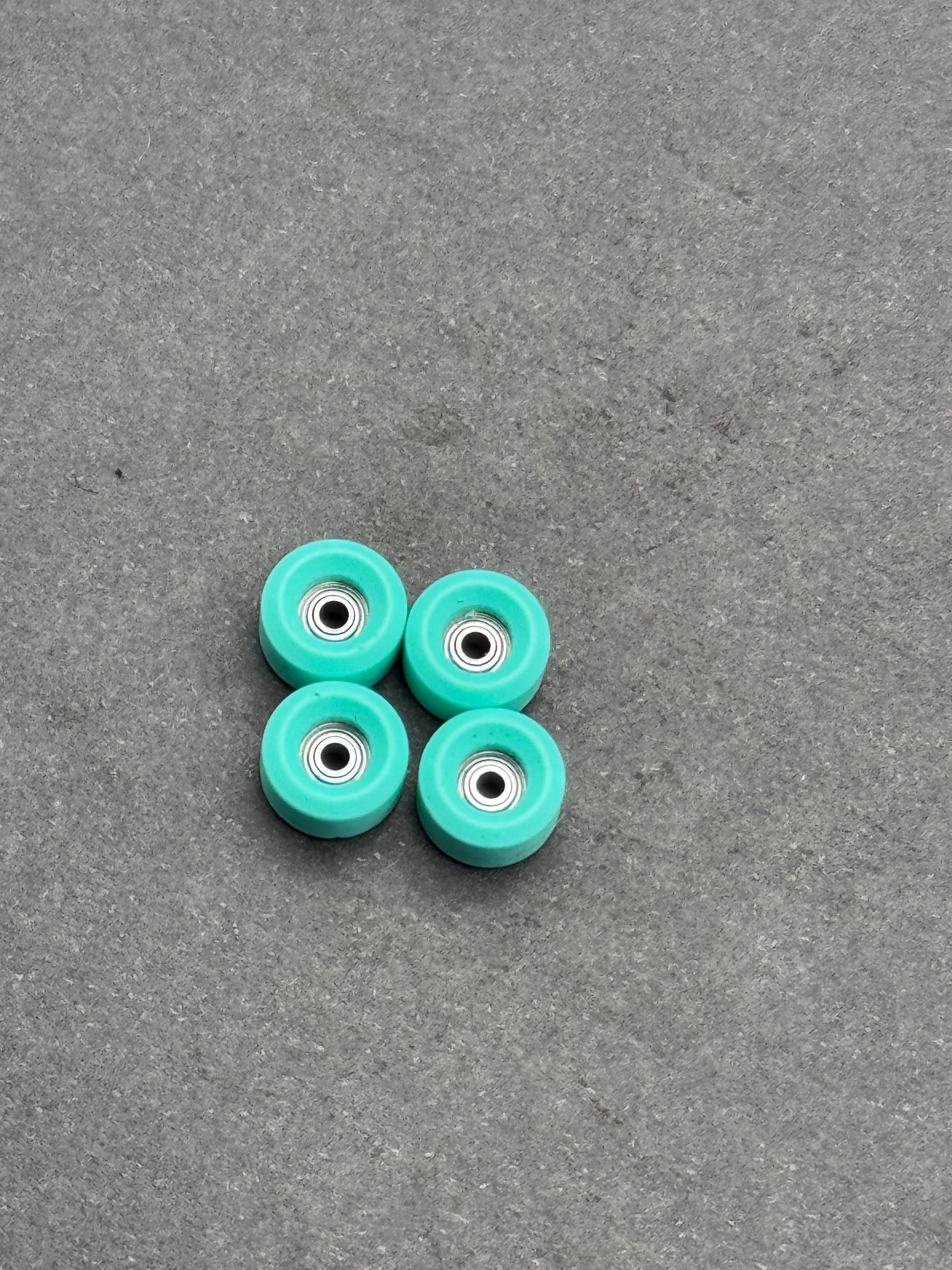 Abstract B-Stock Vary-Select - Skated