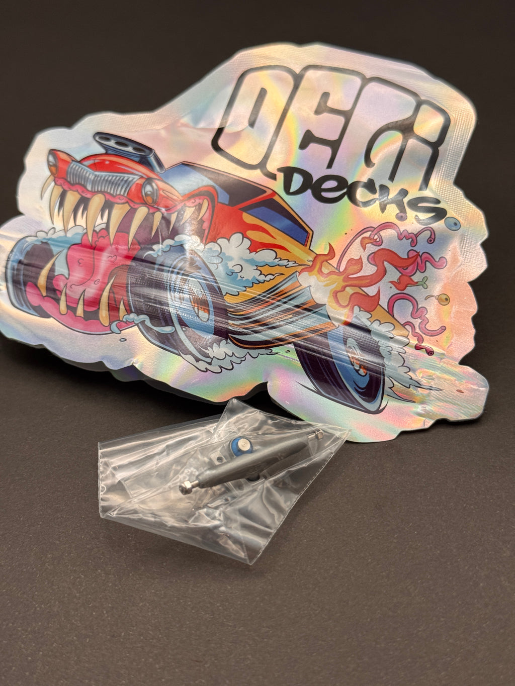 Deli Decks Trux Hex Hybrid 34mm Blasted — Professional Fingerboard Trucks