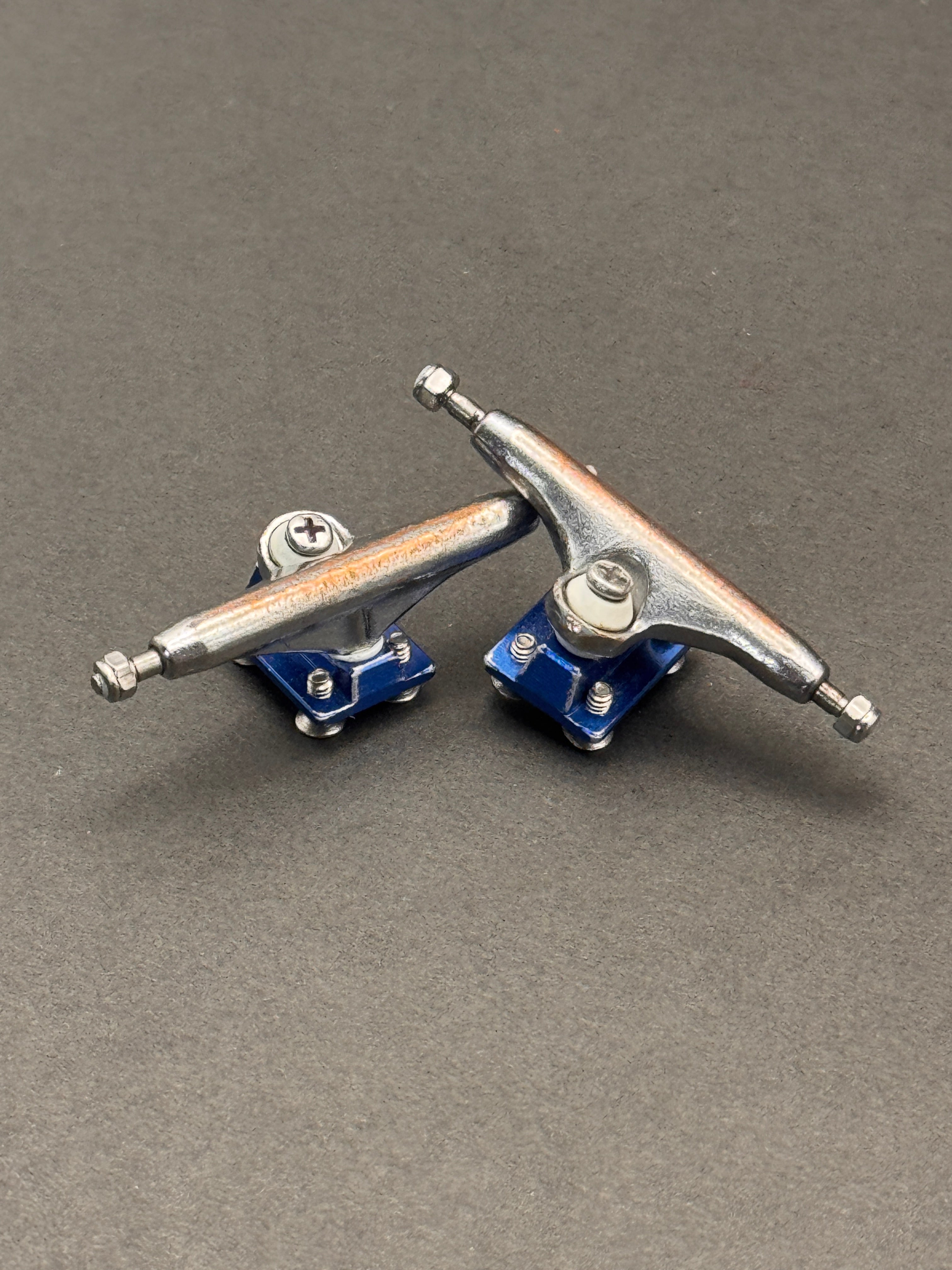 Dynamic 34mm Chrome/Blue - Skated