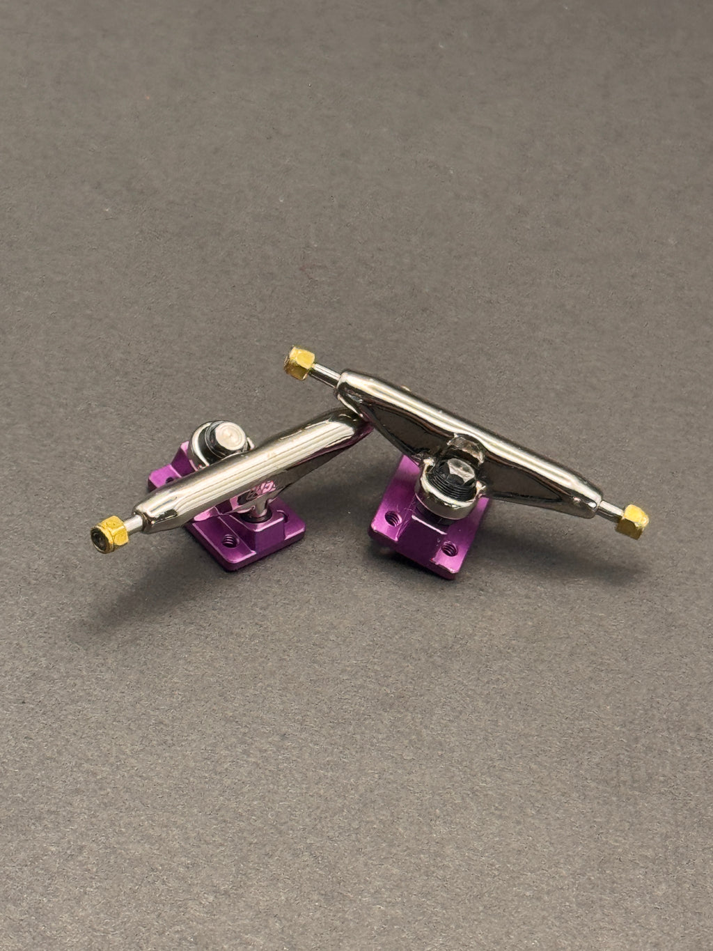 Deli Trux 32mm Chrome/Purple - Fresh