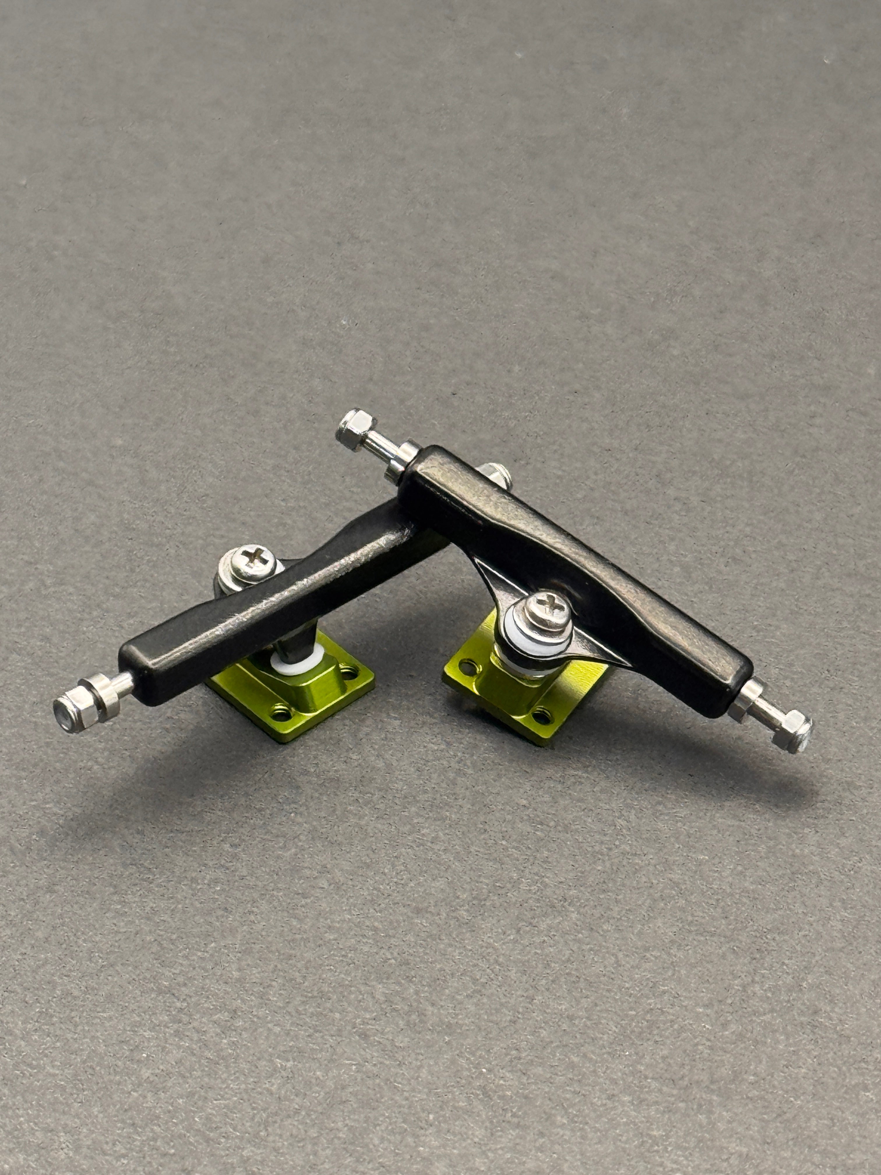 Fan Team + Vortex V2 34.5mm Black/Kiwi - Fresh