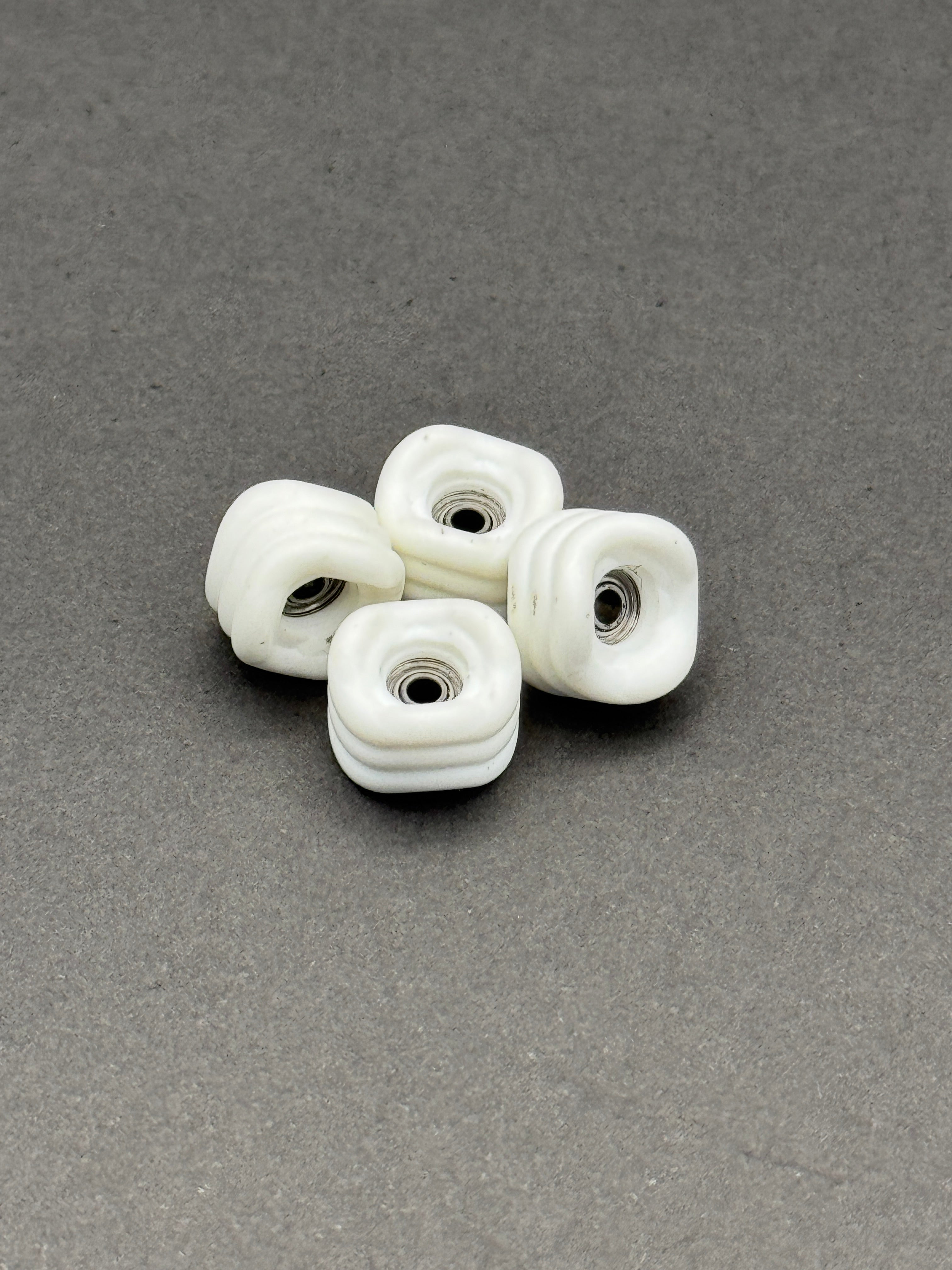 Maple Wheels Shark Wheels White - Mild