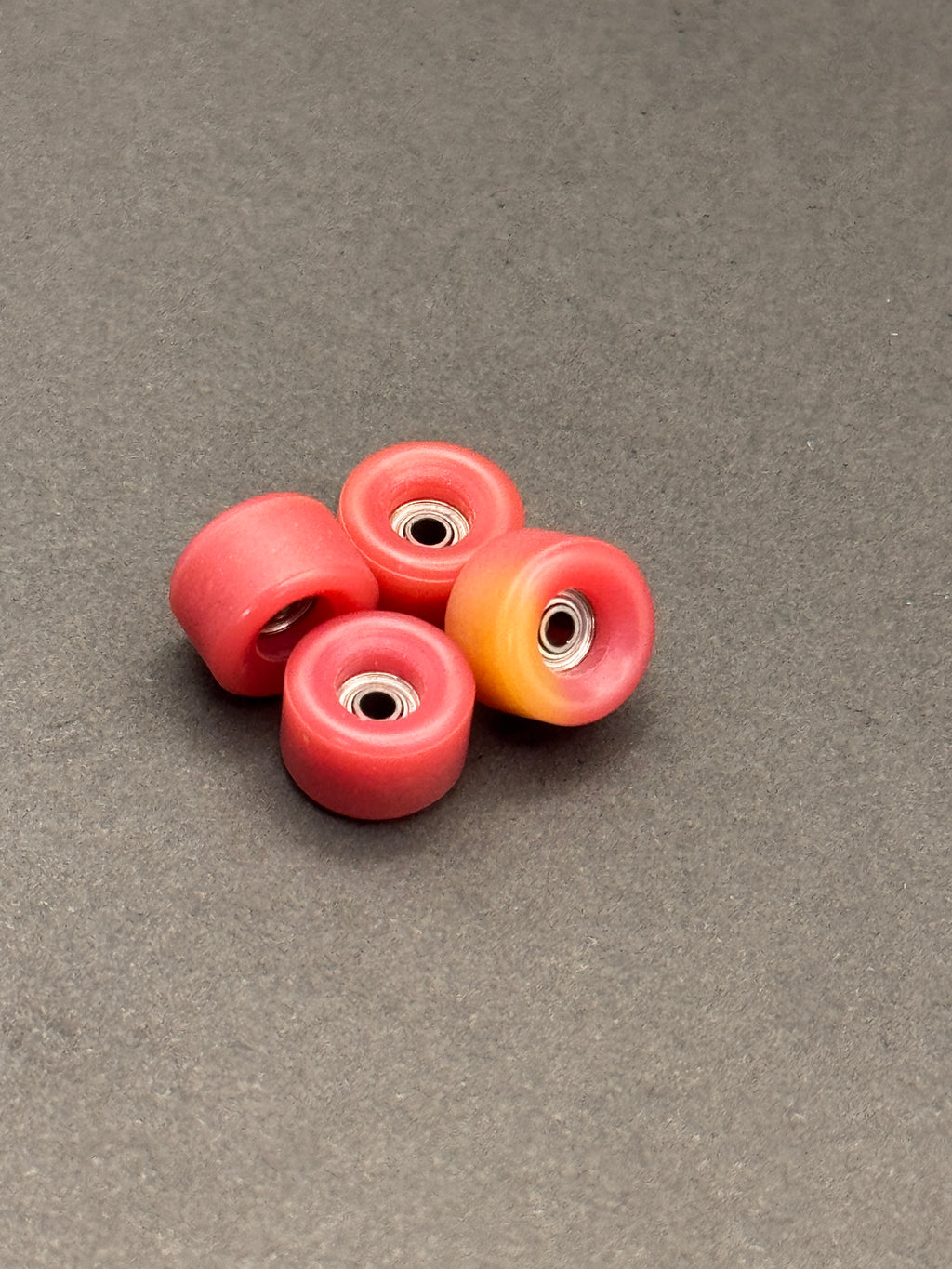 Lab Wheels Raw Pinkish→Yellow Thermal - Mild