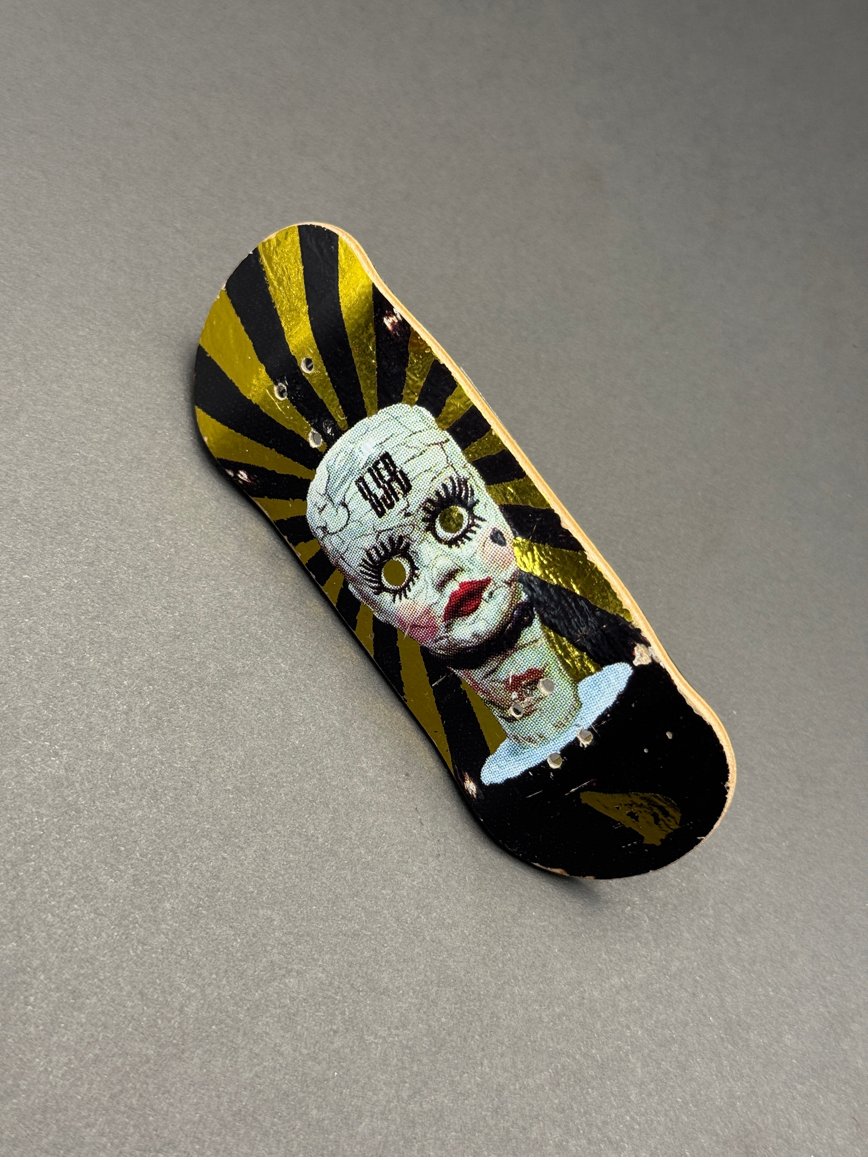 Double Joint 34mm Classic Joint (Gold Foil) – Skated