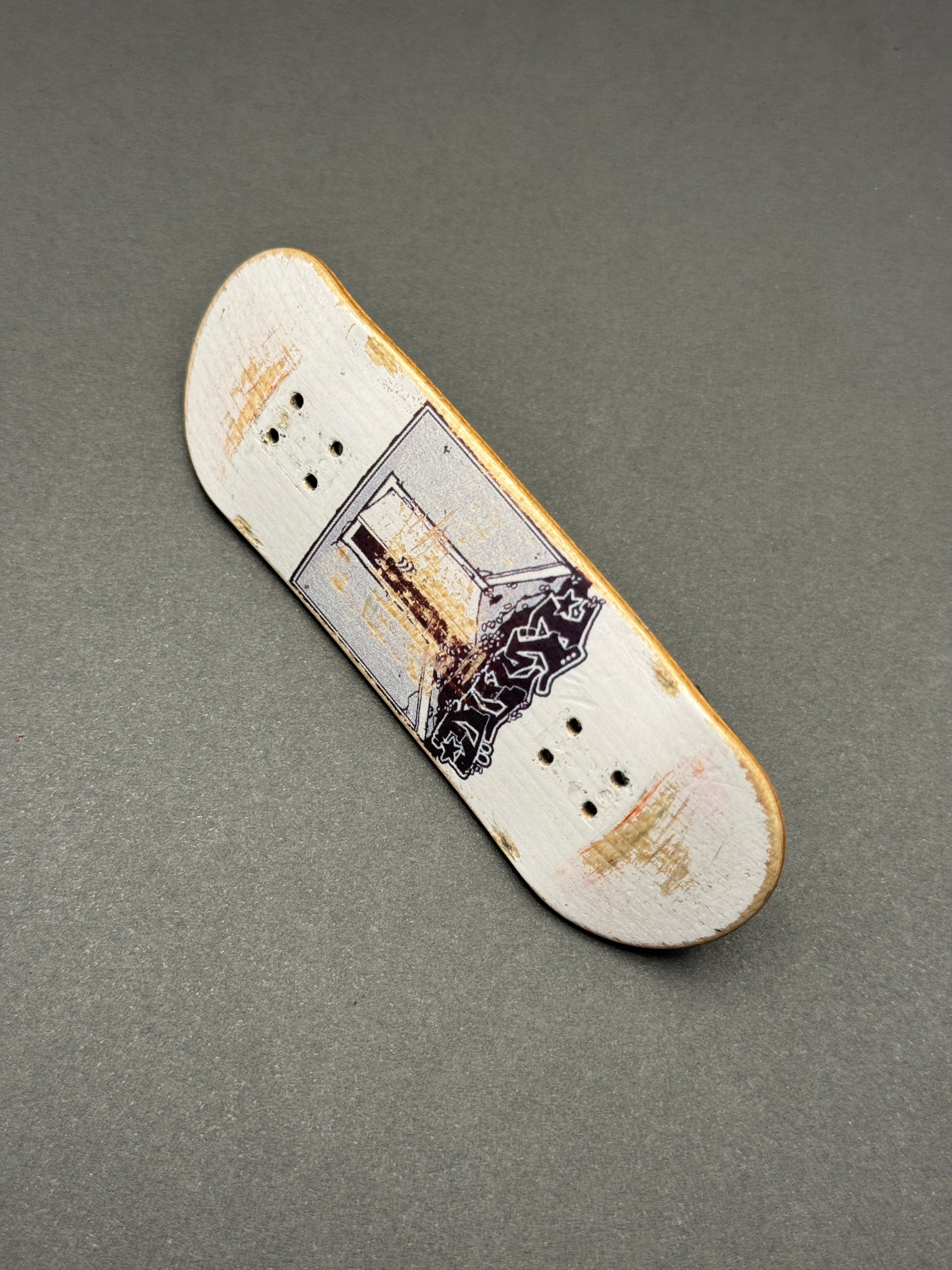 DumOne 32mm Low Mold  – Skated