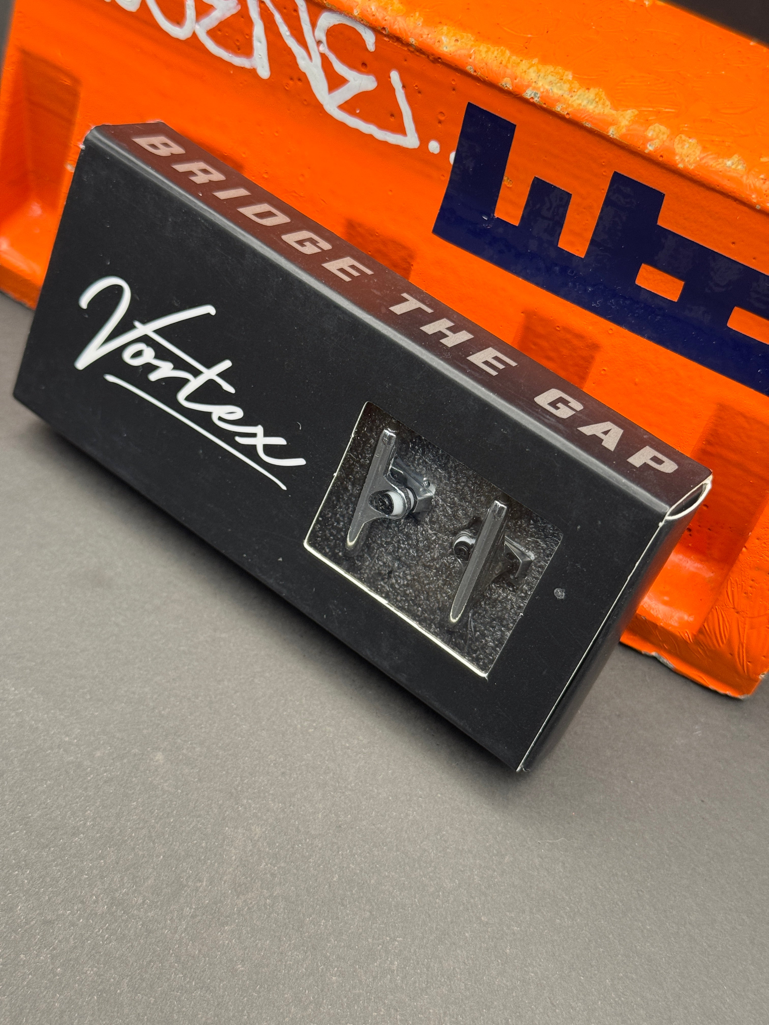 Vortex V3 33mm Trucks - Mint
