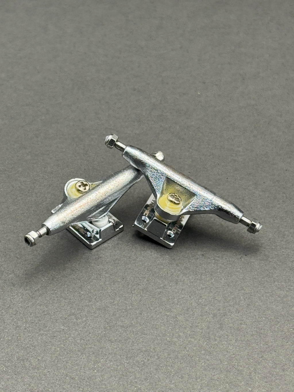 UAG V2 33.5mm Shot Blast / Chrome Dynamic Baseplates – Mild
