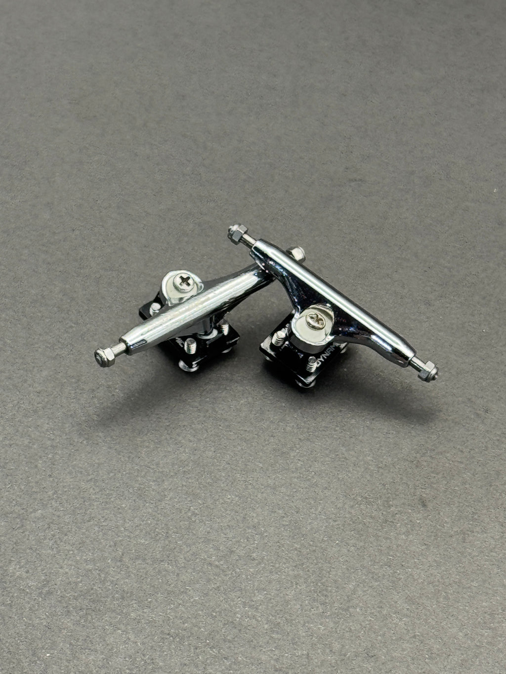 Dynamic 34mm Chrome / Black – Skated