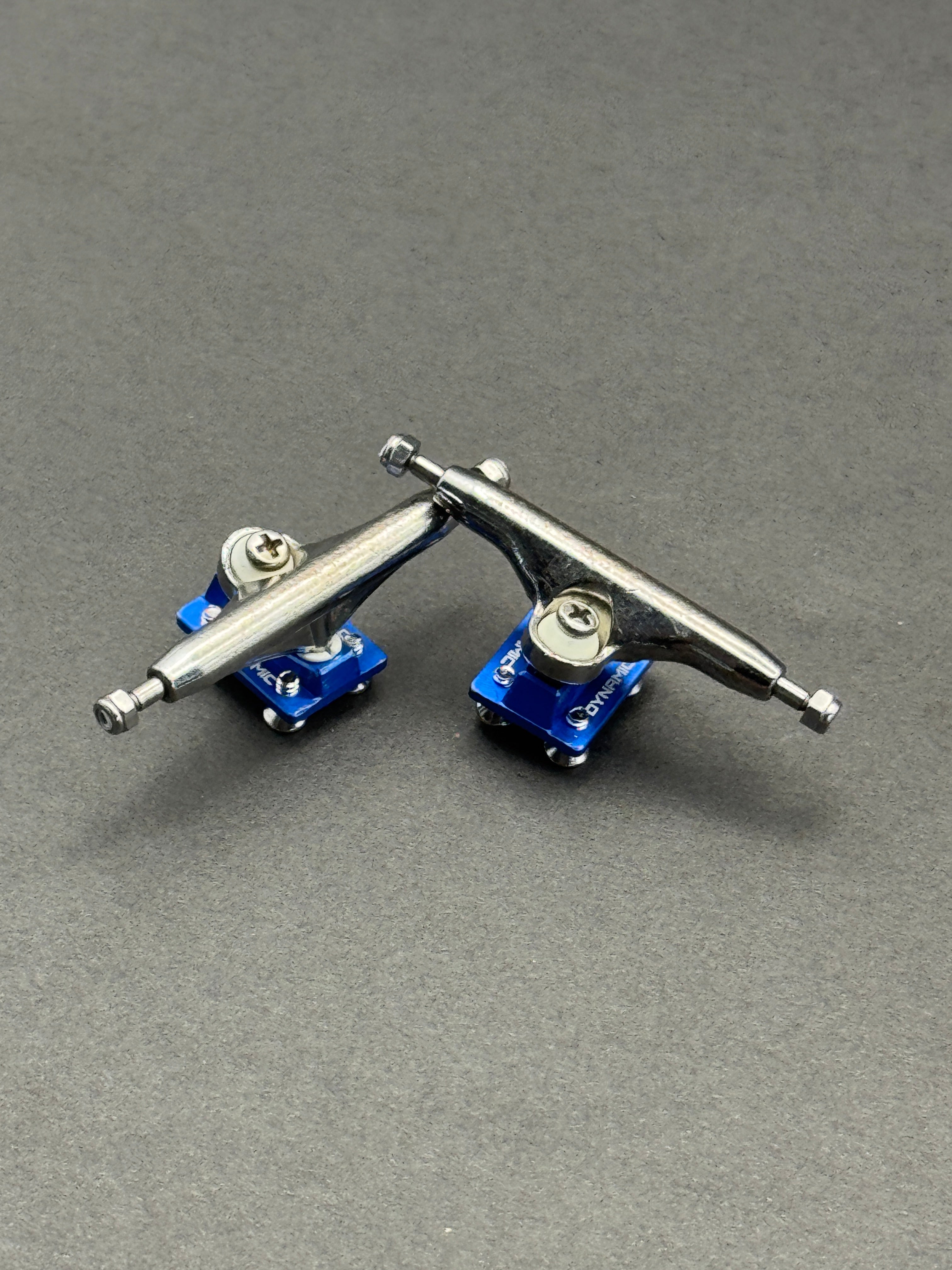 Dynamic 34mm Chrome / Blue – Skated