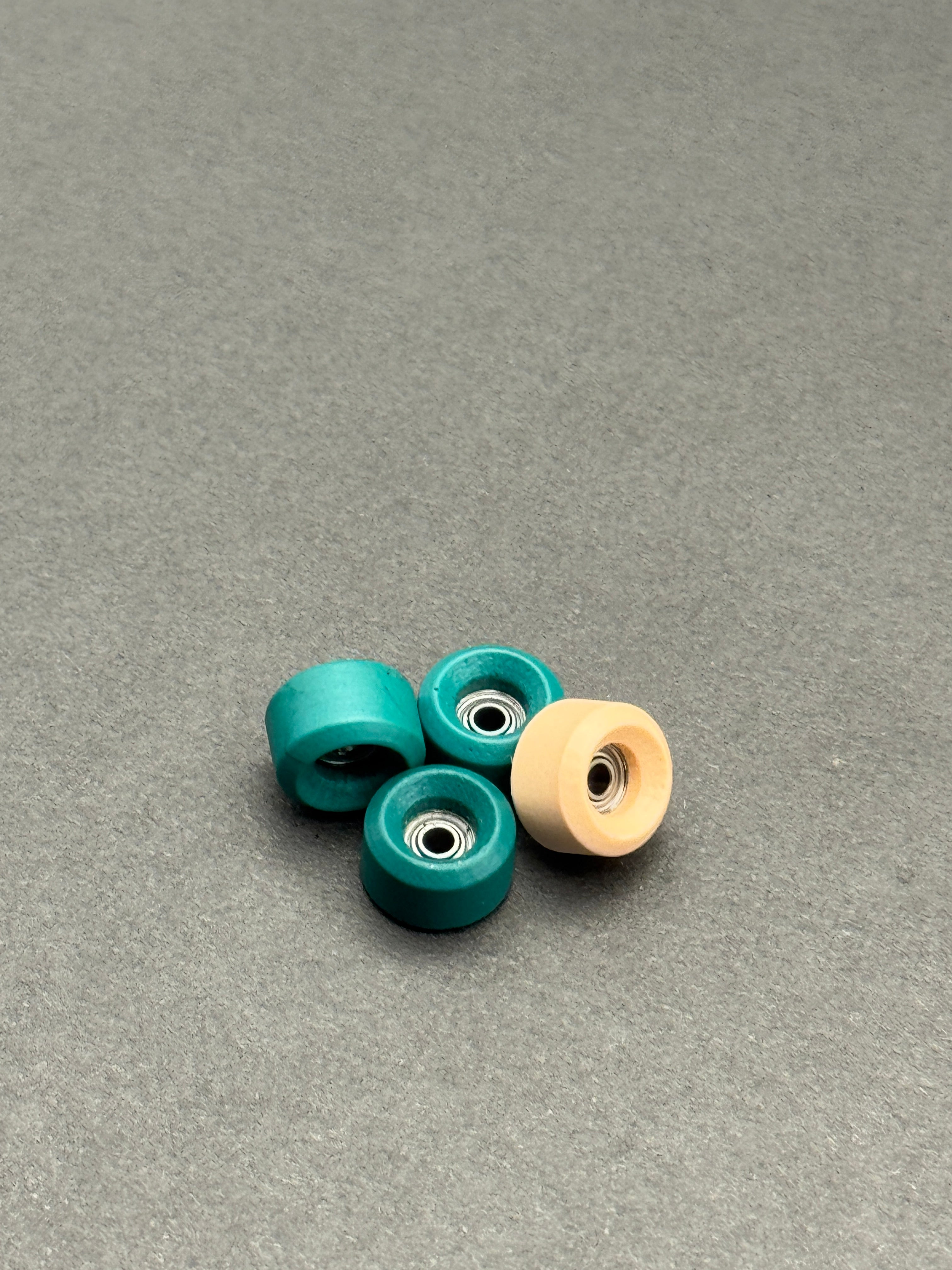 Abstract (A+B Stock) 7.5mm Conical Focus / Party Packs – Skated