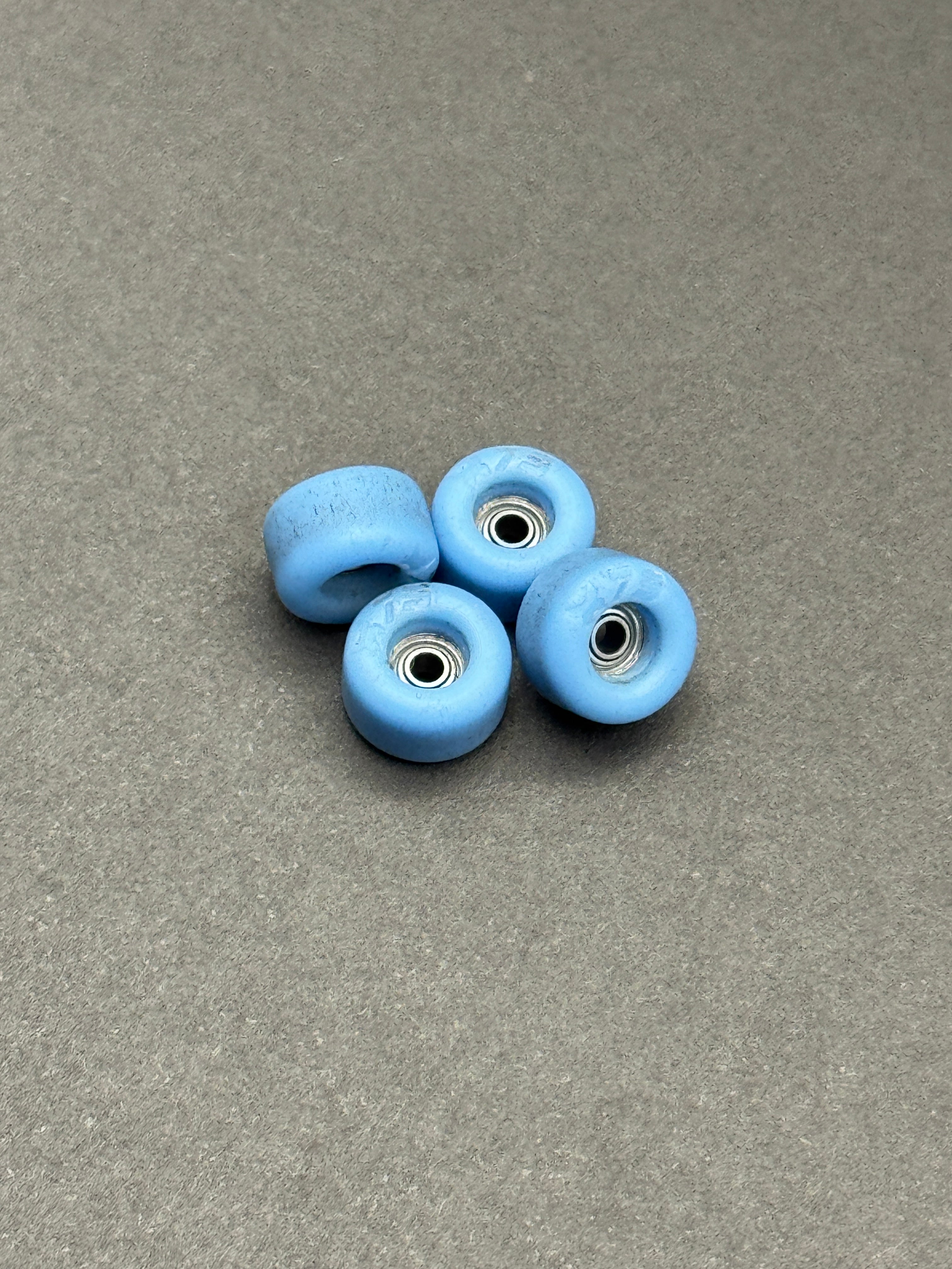 Bloob 79s Light Blue – Skated