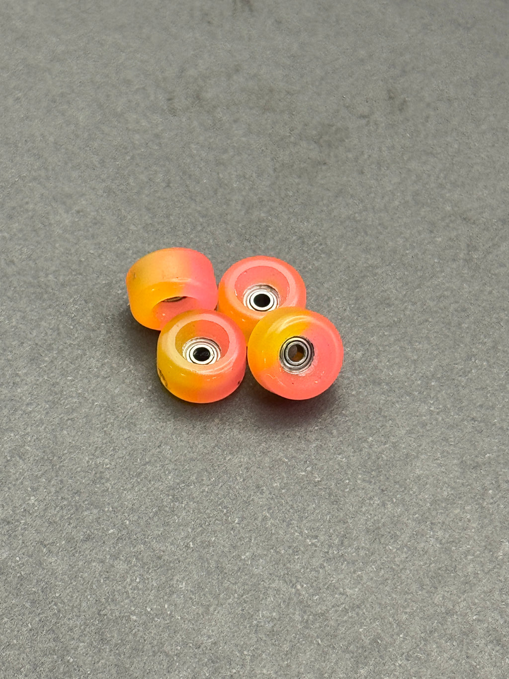 Wysocki Basic Pink/Yella – Skated