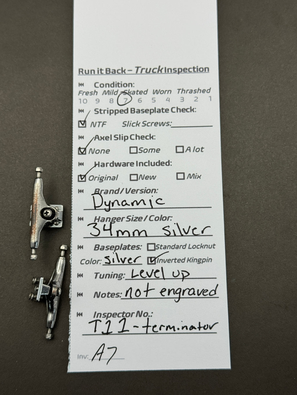 Dynamic 34mm Silver w/ Level-Ups – Skated
