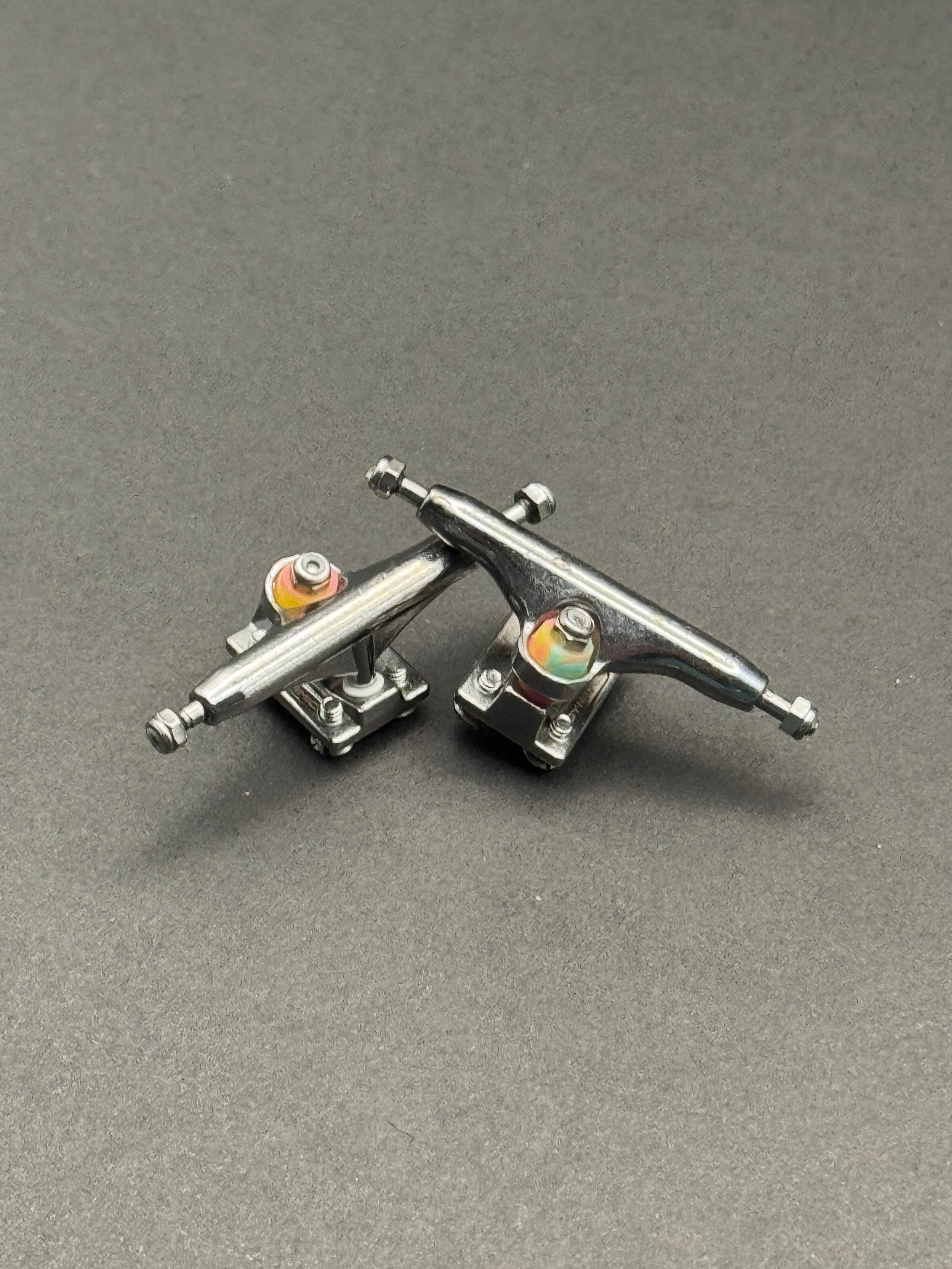 Dynamic SE 34mm Chrome w/ Bunny Tail Bushings– Mild