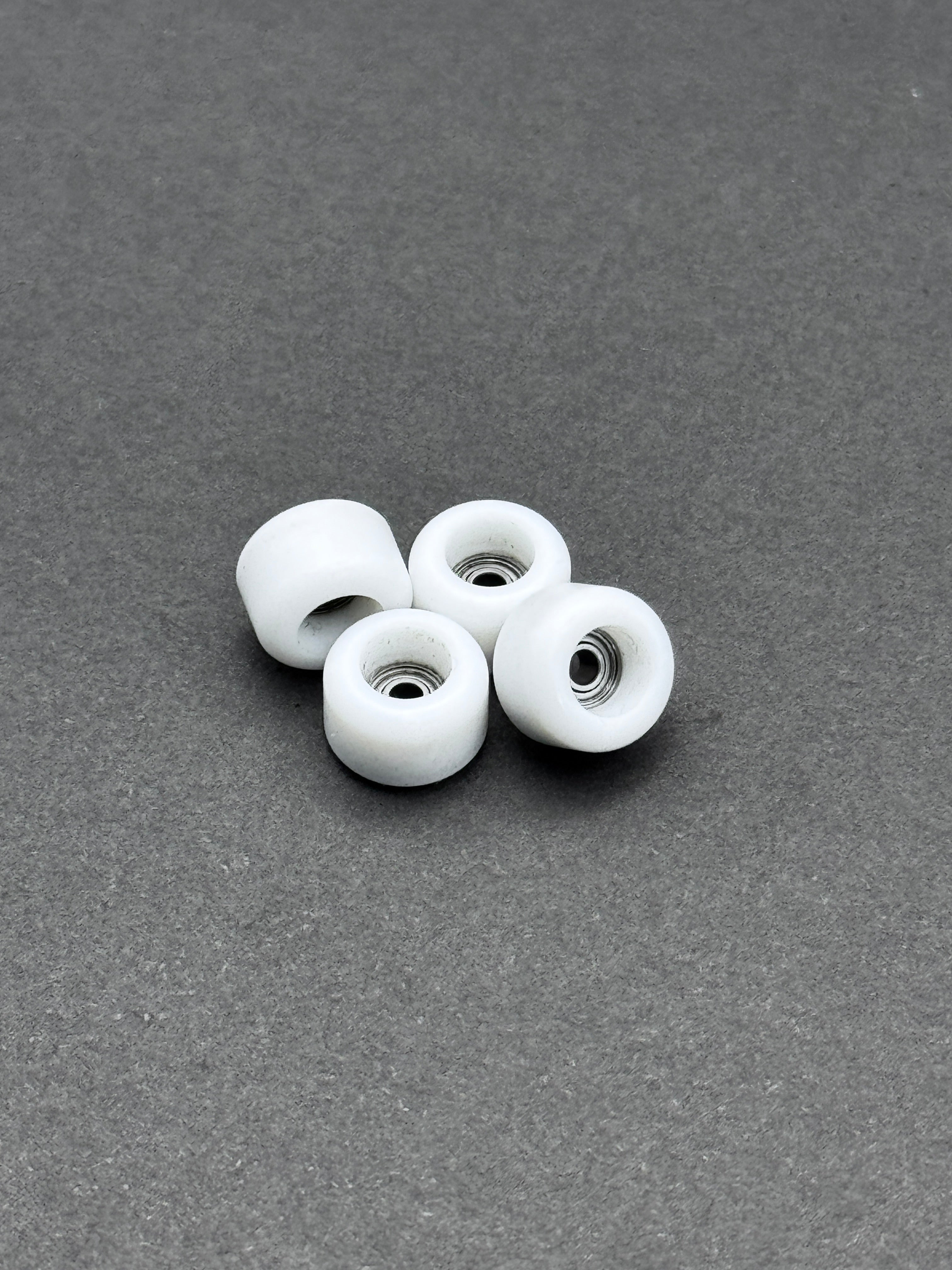 Flatface G4-P Pearl White – Mild