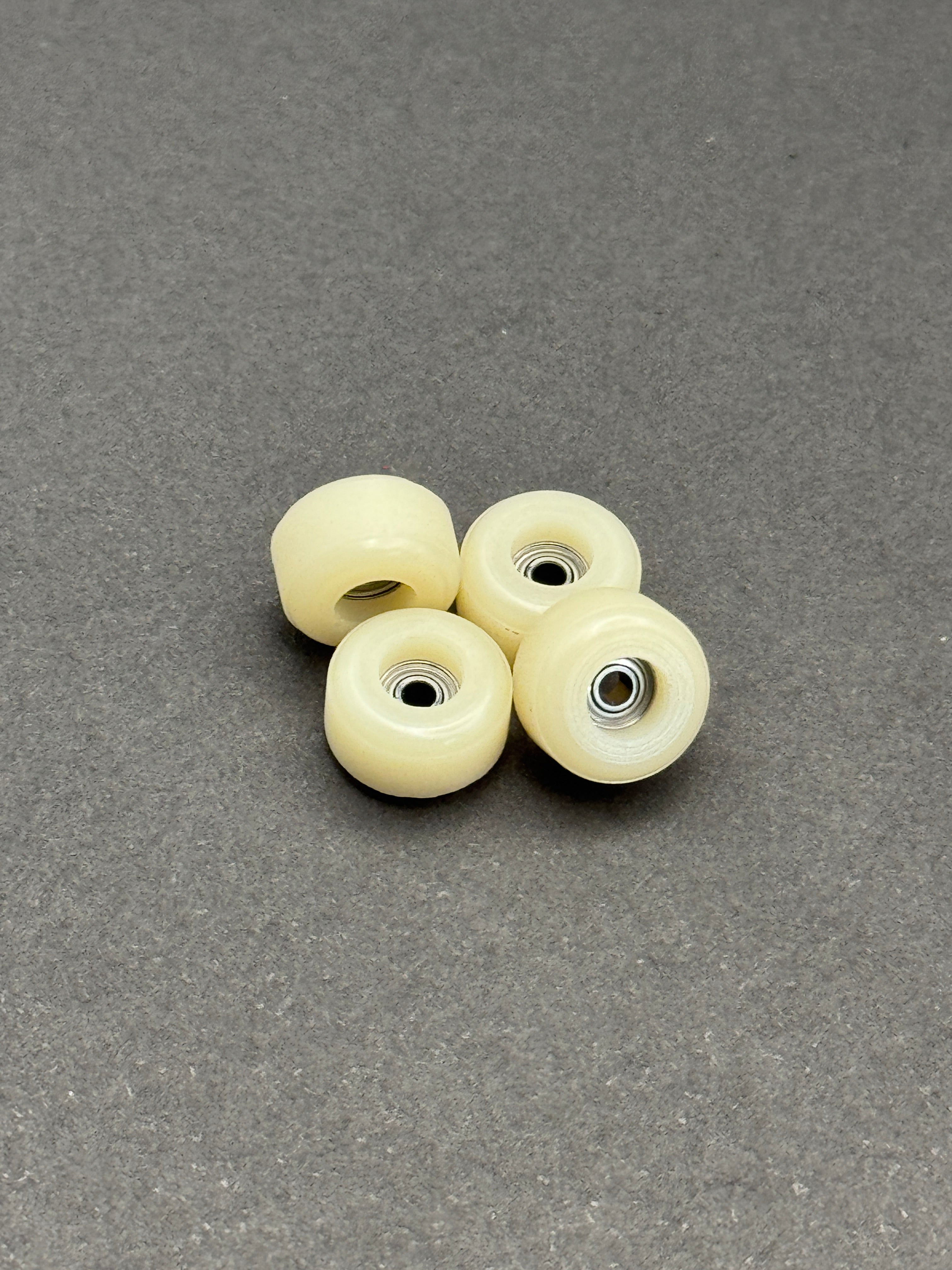 Lab Wheels Ski Rare White – Mild