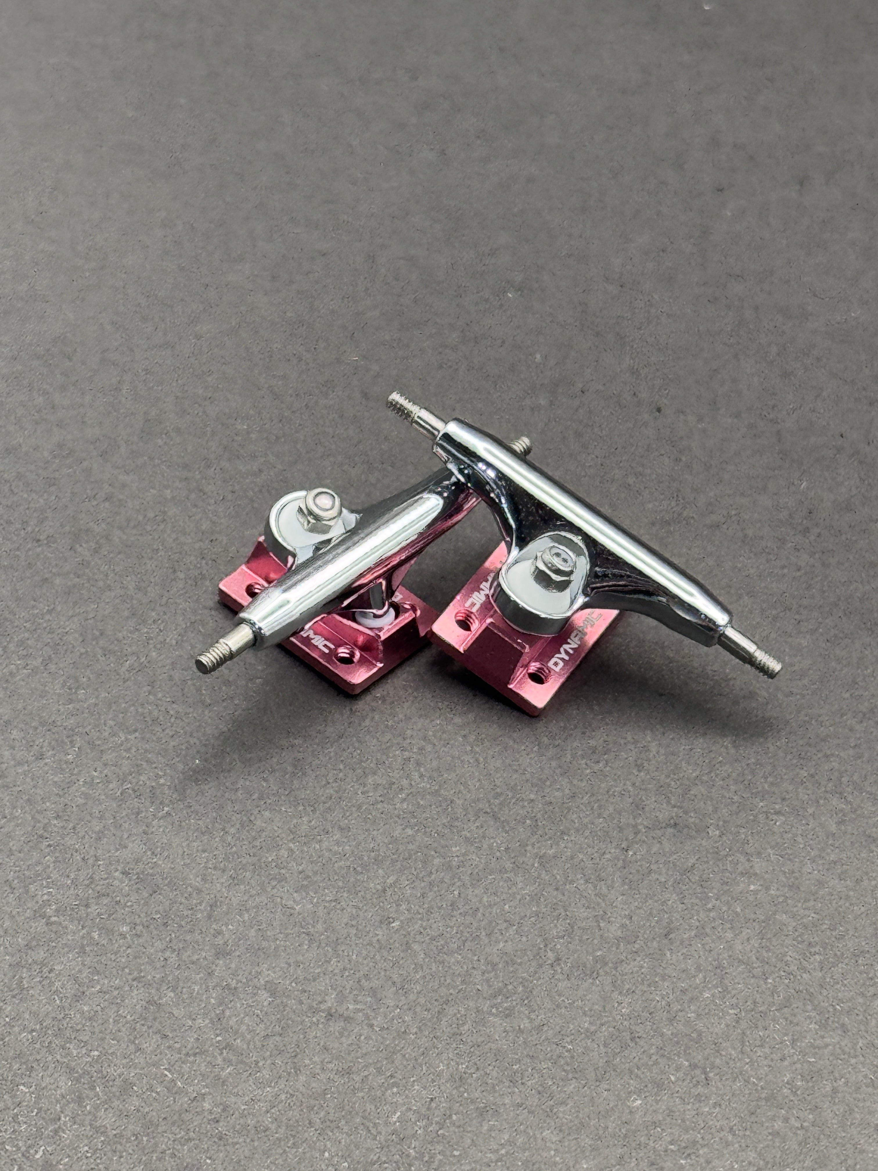 Dynamic SE 29mm Chrome Hanger / Color Plates (Select Color) – Fresh
