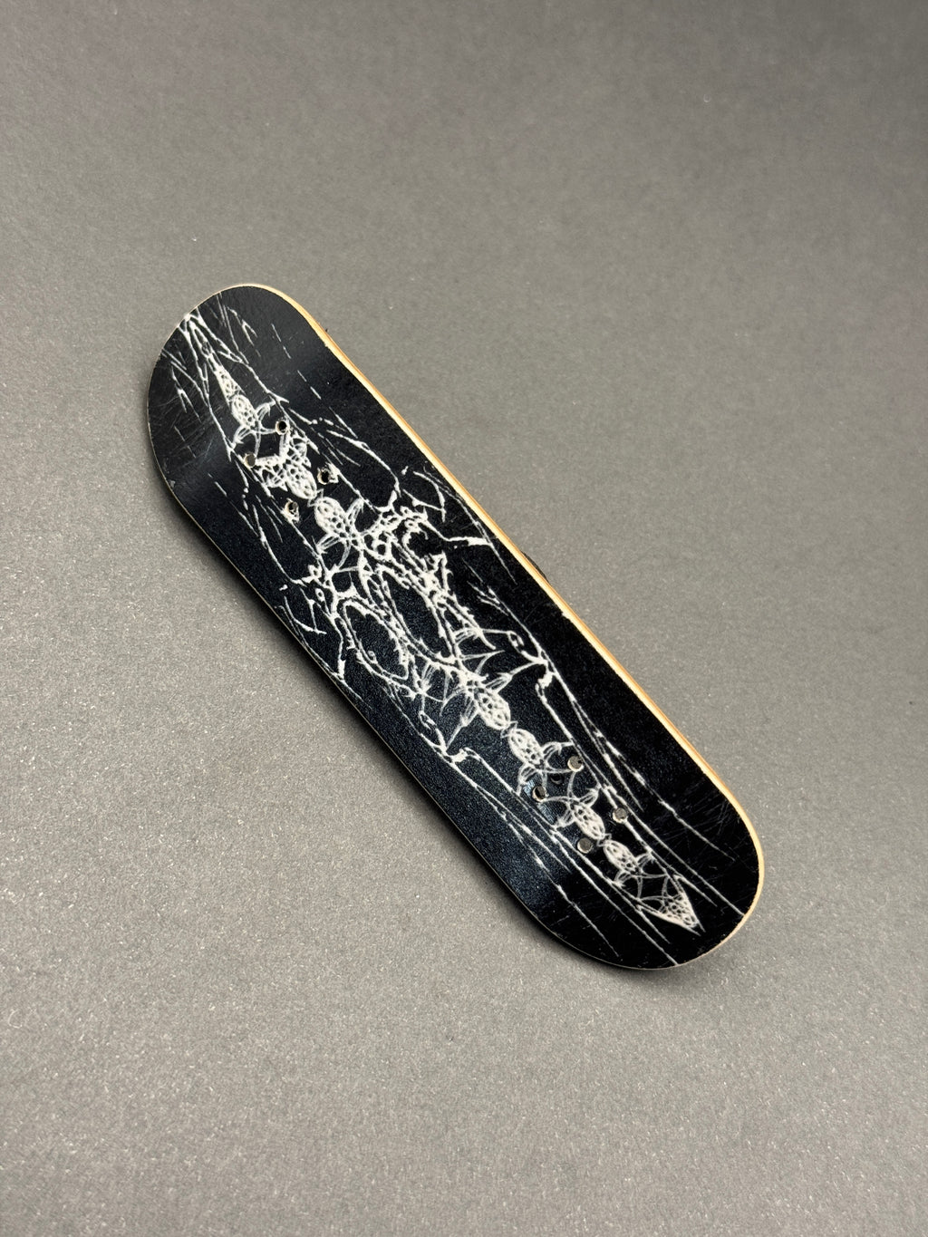 Oof dot com 26mm V1 - deck graphic side