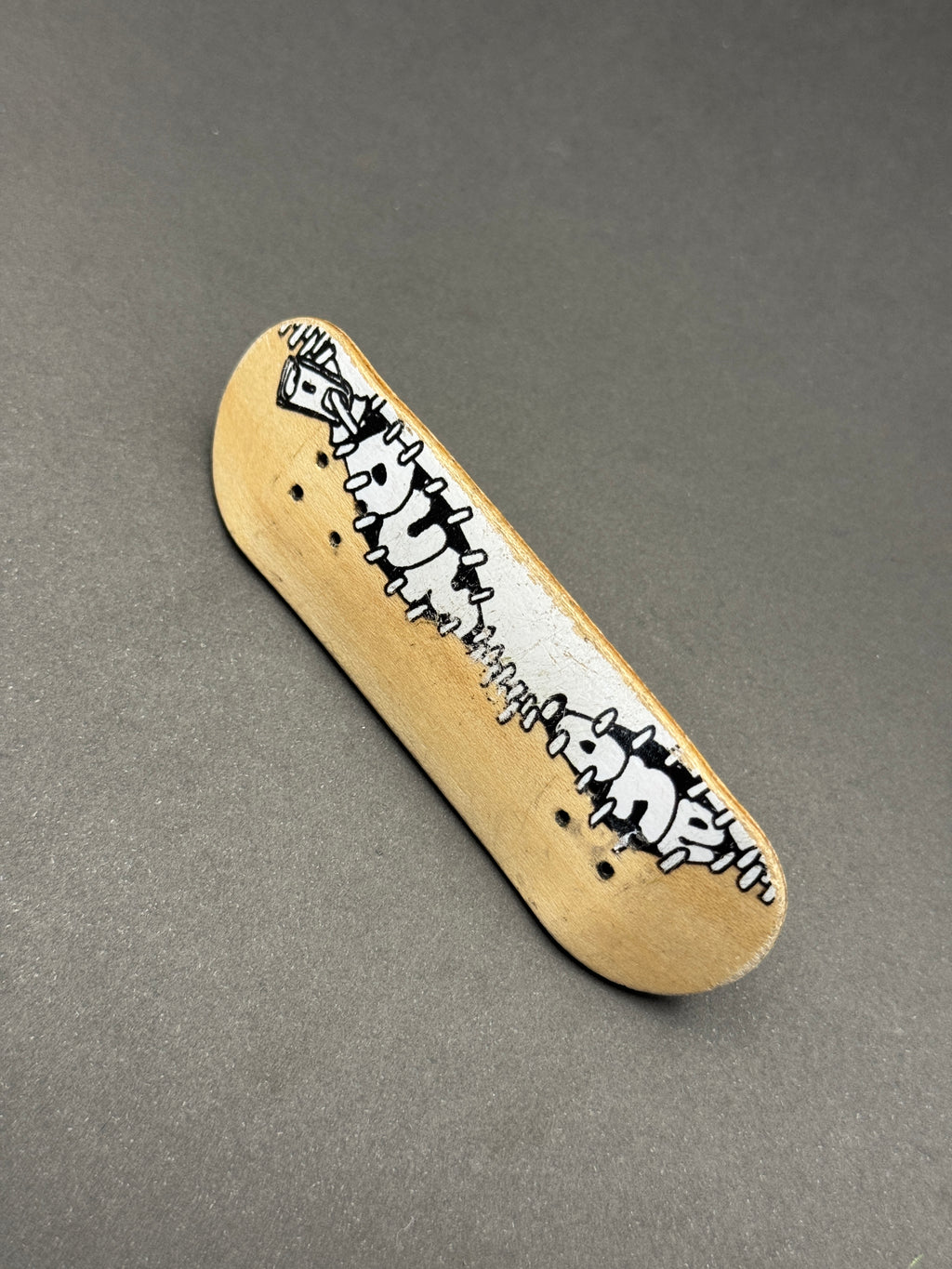 Dum One 29.5mm Low - deck graphic side