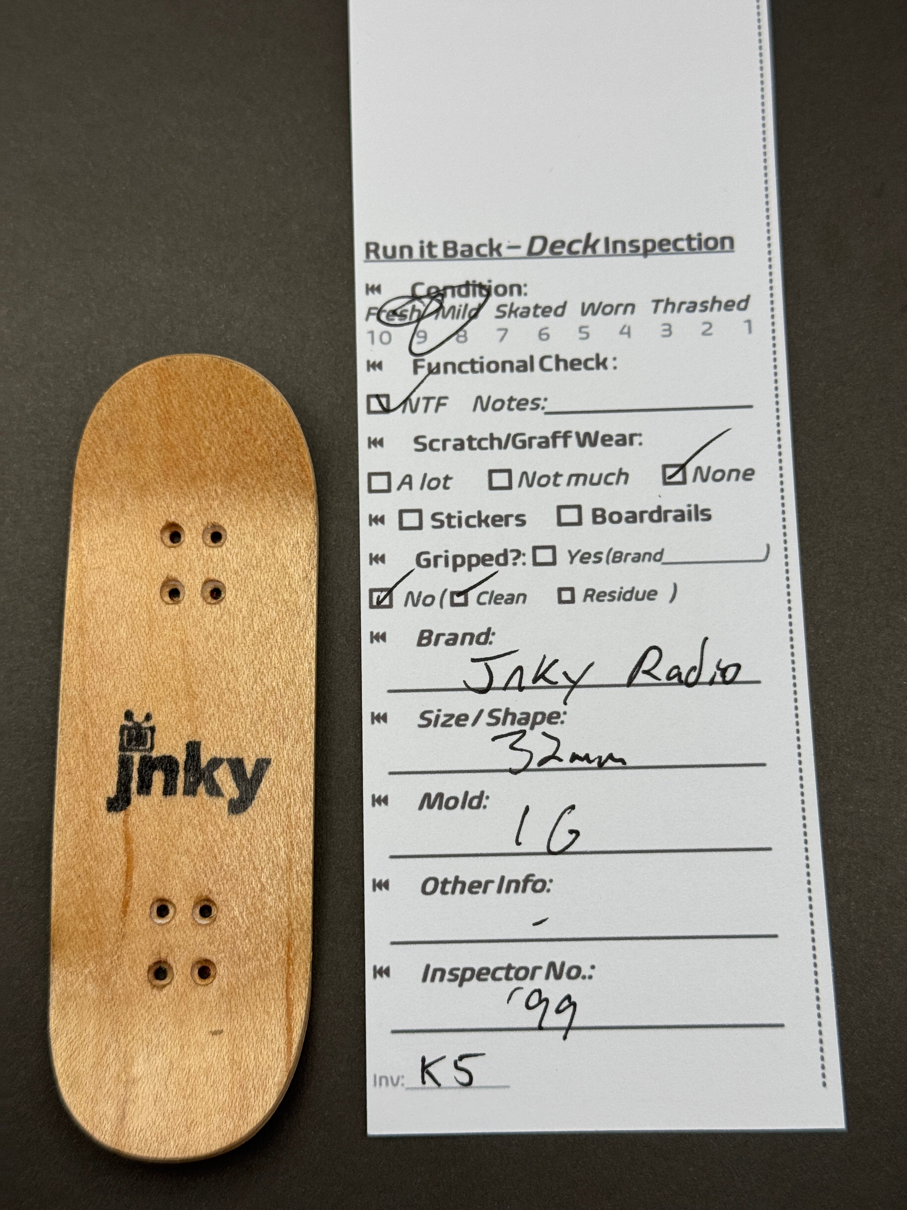 Jnky Radio 32mm 1G - inspection card