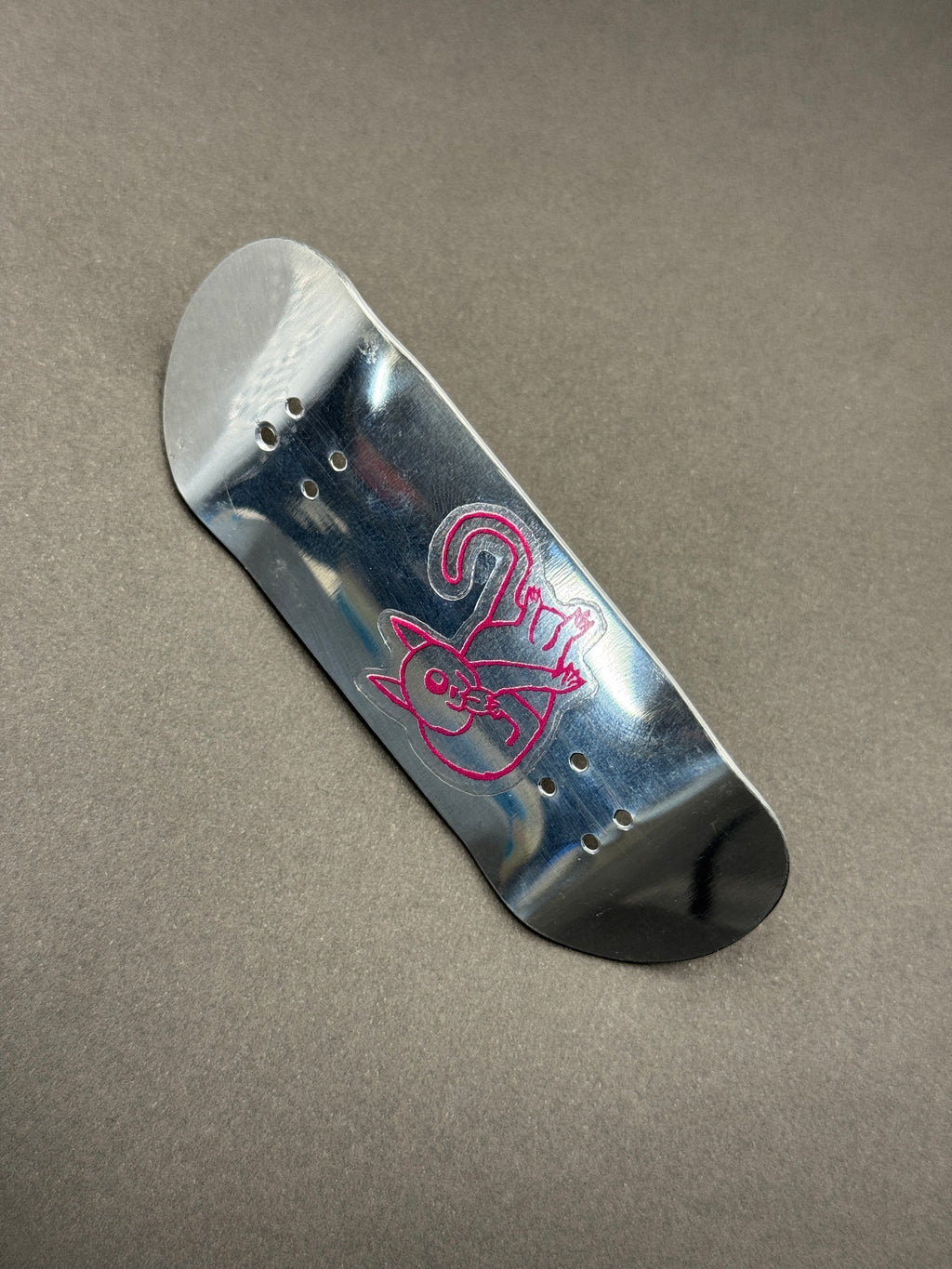 Frog Town 34.5mm Aluminum - deck graphic side